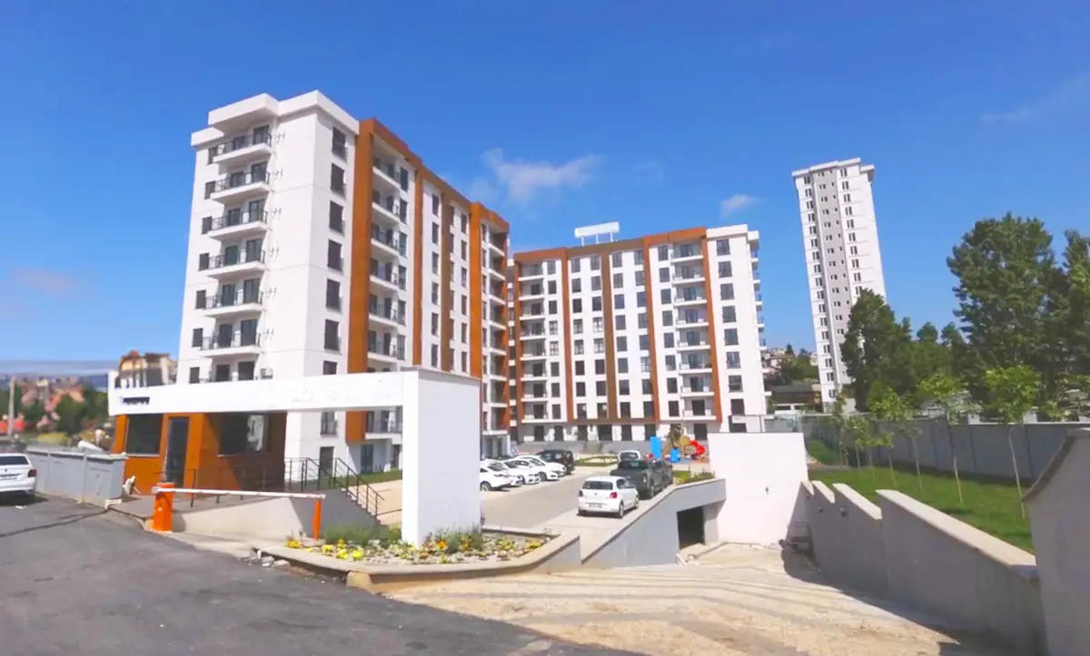 Property in Umraniye